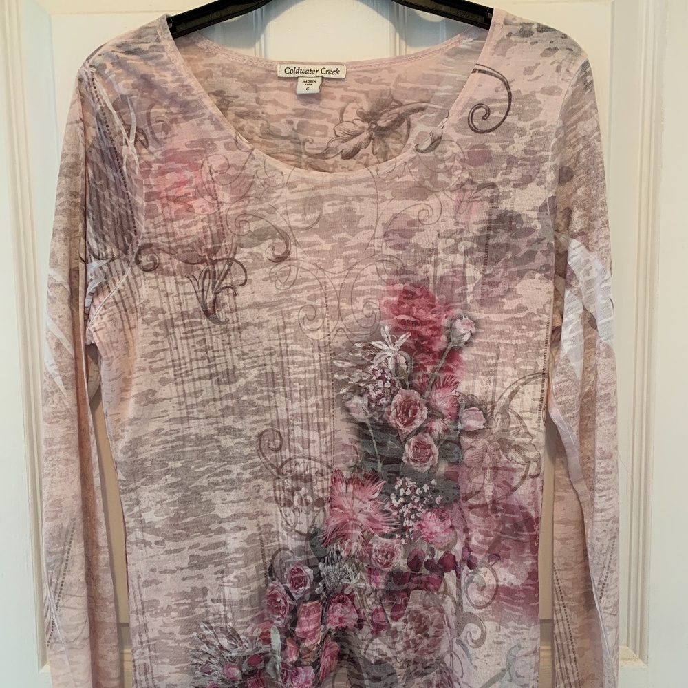 WOMEN'S COLDWATER CREEK LS  TOP. LIKE NEW. S.